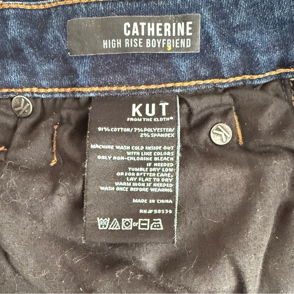 Kut from the Kloth Catherine High Rise Boyfriend Jeans – Dark Wash, Size 14 - Picture 6 of 8
